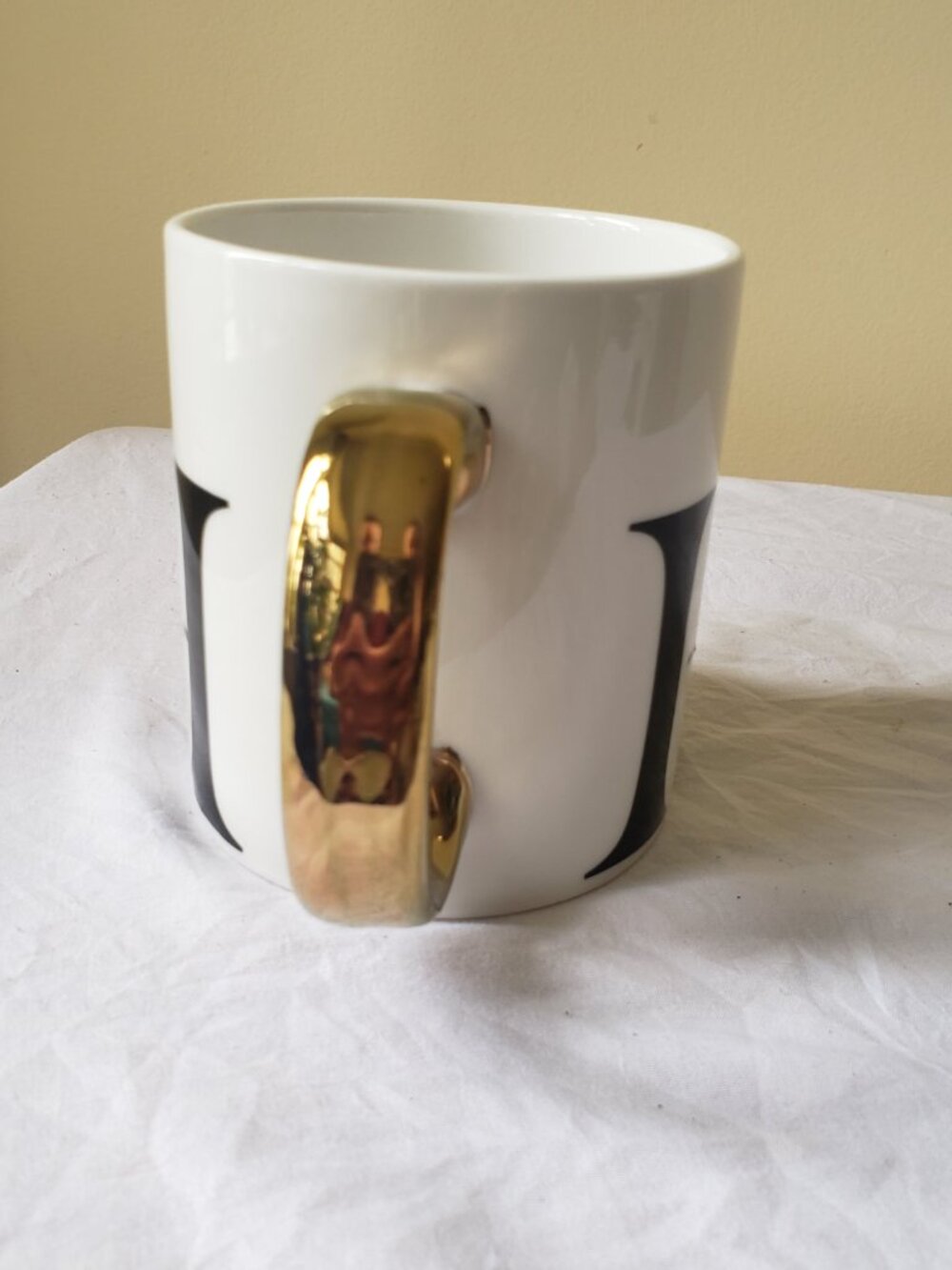 NWT INDIGO -  H Initial Mug With Gold Handle - Picture 5 of 6